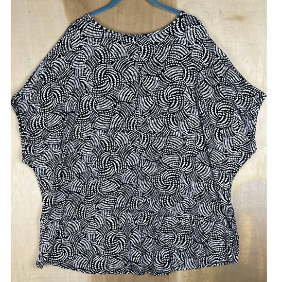 Always A-Line Hawaii Top Womens 1X Cold Shoulder Made‎ In Hawaii - Picture 2 of 8